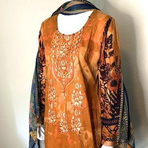 Printed Burnt Orange 3-Piece Embroidery Dress with Chiffon Dupatta